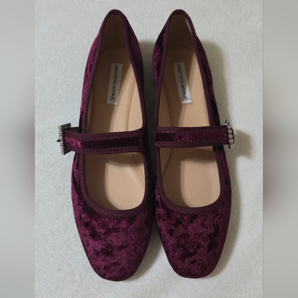 NEW Saks Fifth Avenue Women's Velvet Mary Jane Flats in Burgundy